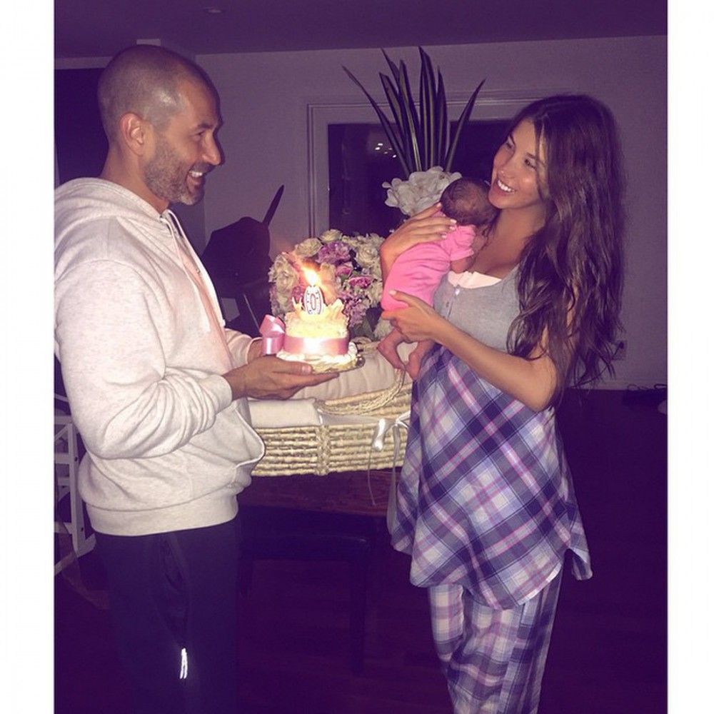 Кети Топурия в ожидании родов носит черное - Новости - Дети Mail