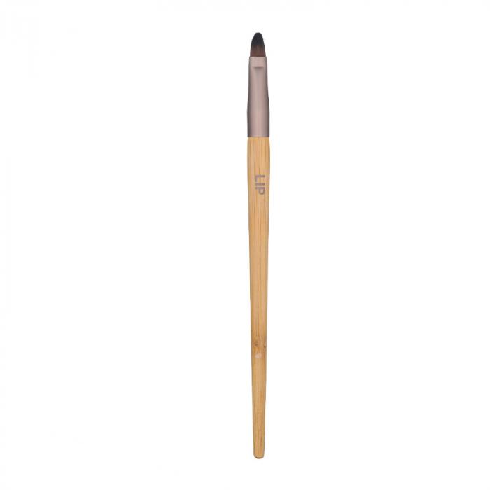 LIP BRUSH BAMBOO HANDLE Кисть для губ 