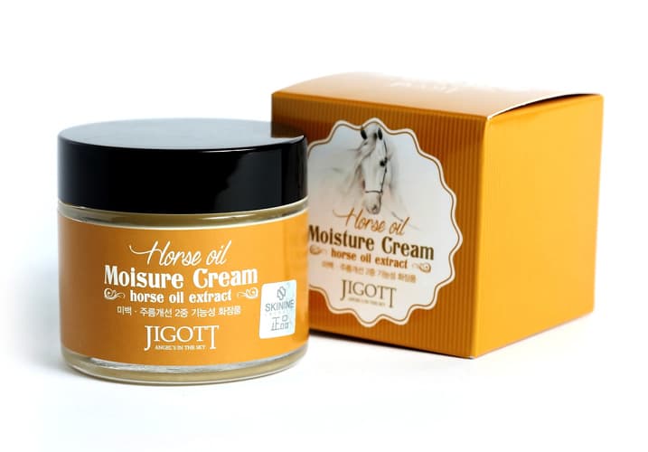 HORSE OIL MOISTURE CREAM Увлажняющий крем с лошадиным маслом 70 мл