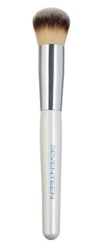 FOUNDATION BRUSH Кисть для нанесения мейкапа